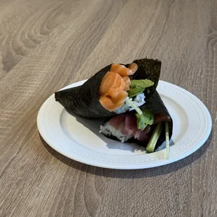 sushi, sushi and sashimi, sashimi, food