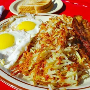 eggs, hash browns and toast