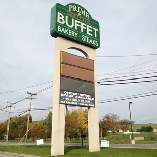a sign for prime sirloin buffet