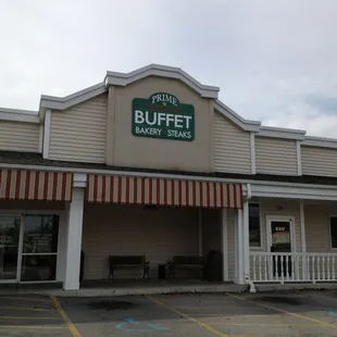 the front of the restaurant