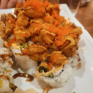 Popcorn lobster roll