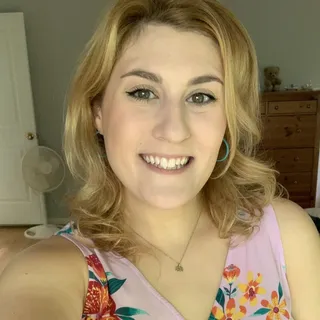 Liz J.