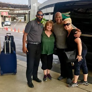 Dwayne dropping me, my mom and my hubs off at the airport after an awesome week exploring NOLA with him!