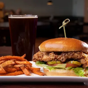 Cyclone chicken sandwich with sweet potato fries