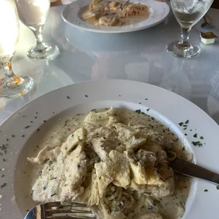 Lady 's Chicken Primi