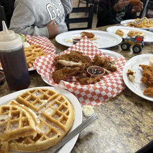 Food was amazing and great ! Will be coming back