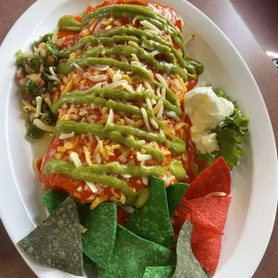 Chicken burrito green salsa