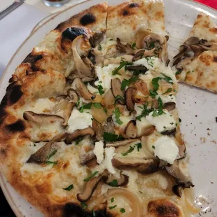 Fungi Pizza