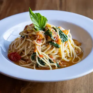 -Spaghetti al Pomodoro