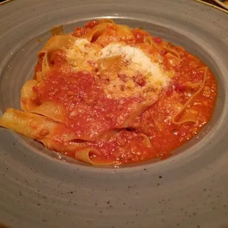 -Tagliatelle alla Bolognese