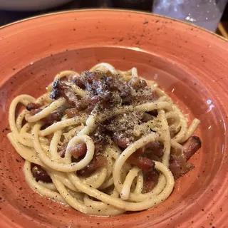 -Bucatini alla Gricia