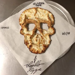 Skull pizza IG@raydiopizza