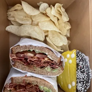 BLAT- Bacon, Lettuce, Avocado, Tomato
