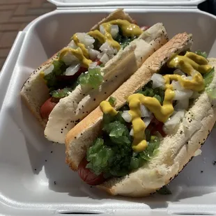 2 Chicago Hot Dogs Special