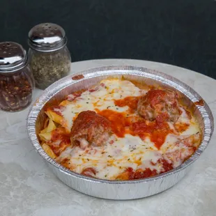 Baked Mostaccioli w/ Meatballs. Amazing!