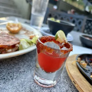 drink, oysters and mussels