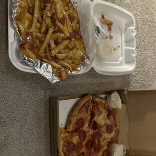 Small pizza, small loaded fries, ranch