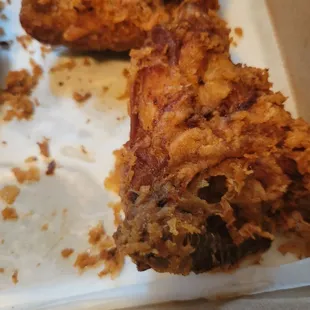 Not happy chicken dried out and way over cooked tried two  pieces had throw it out... 30.00 with tip and delivery.. go elsewhere....