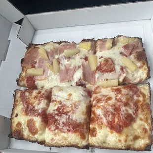 Small square half Hawaiian