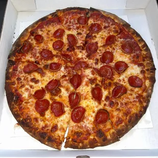 Medium pepperoni well done