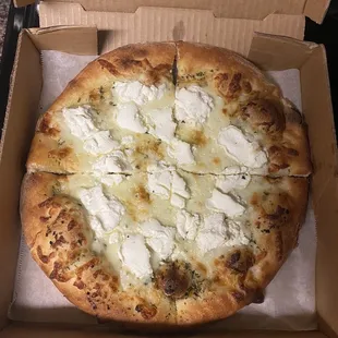 46. White Pizza (personal size)