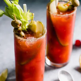 drink, oysters and mussels