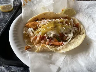 Los Arbolitos