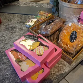 Easter Cookie Box