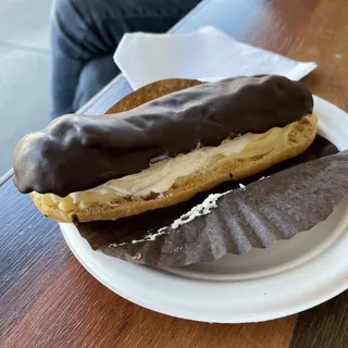 Chocolate Eclair