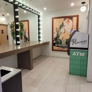 ramen and noodles, interior