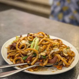 Stirred fry Black pepper beef udon