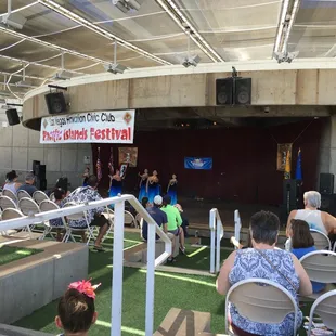 Ho'olaulea time!!! #NaniOla