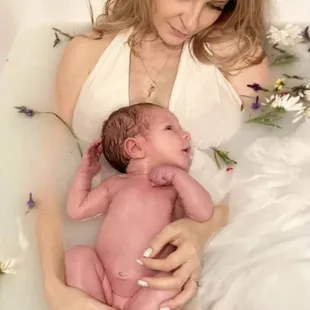 Pregnancy and Newborn Baby Sessions in our Enchanted Loft Studio