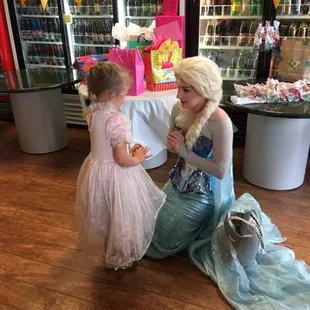A perfectly magical princess party with our Ice Queen!