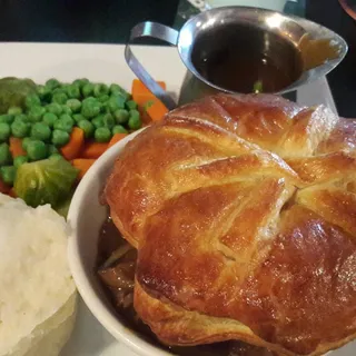 Housemade Steak & Mushroom Pie Or Steak & Kidney Pie