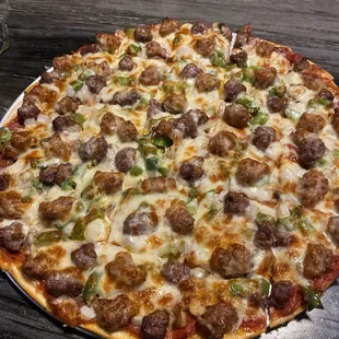Specialty meat pizza