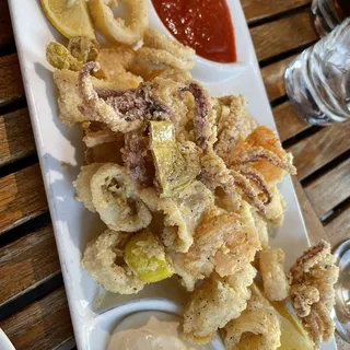 Crispy Calamari & Shrimp