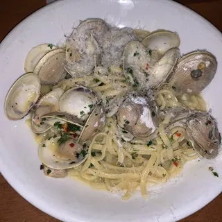 Linguine alla Vongole Tuesday Special