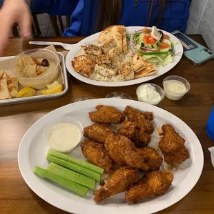 Chicken Souvlaki Platter, wings, Hummus 10 Pc Wings