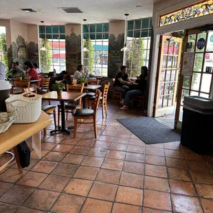 Indoor area plenty seating