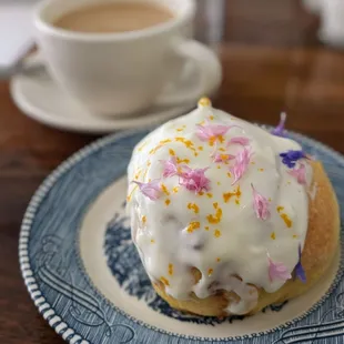 Cinnamon bun