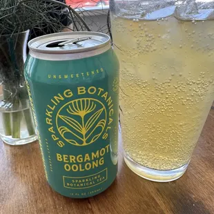 Sparkling botanicals