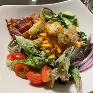 House salad with homemade croutons and ranch. So good.