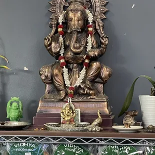 a statue of lord ganesh