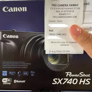Canon SX740 HS