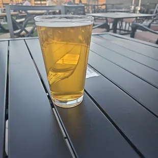 Outdoor vibe with a cold Supplemental