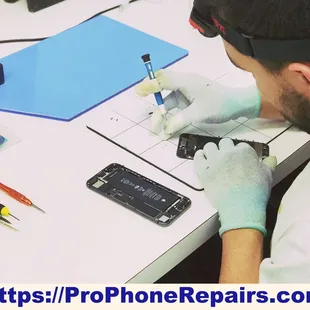Pro Phone Repairs of Albuquerque top tech at work