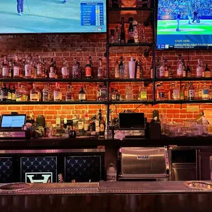 The poor bar service