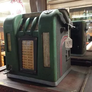 Prock's Crocks & Antiques