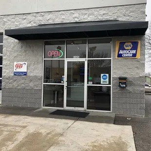 AAA Approved Repair and Nation Wide Warranty With NAPA Autocare.